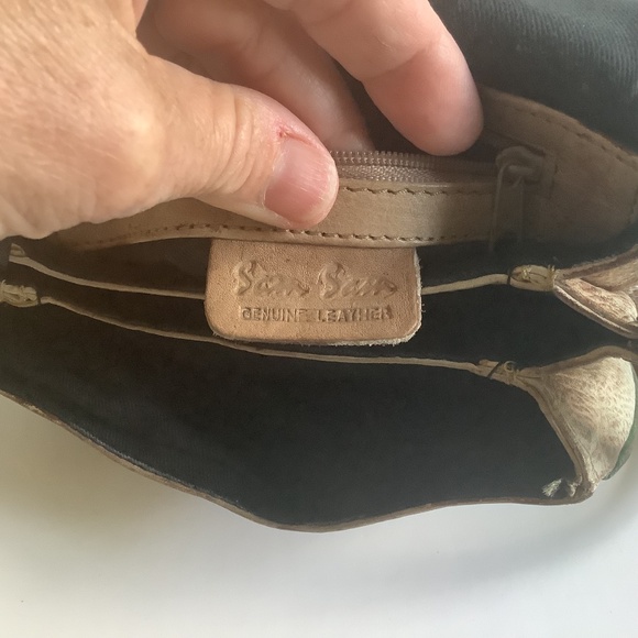 Sam Sam Vintage Genuine Leather Hand Painted Crossbody Bag - Picture 10 of 16